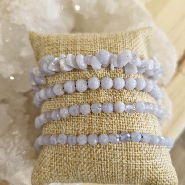 bracelet calcédoine bleue